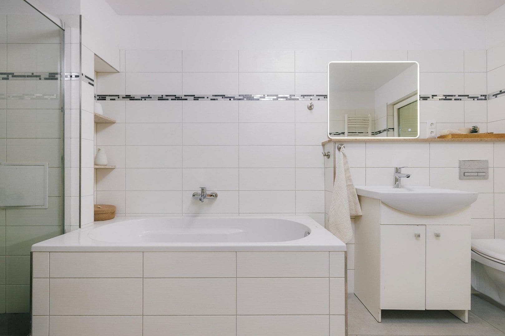 Prodej domu 104 m², pozemek 1.140 m², Falkensee, Braniborsko Prodej domu 104 m², pozemek 1.140 m², Falkensee, Braniborsko