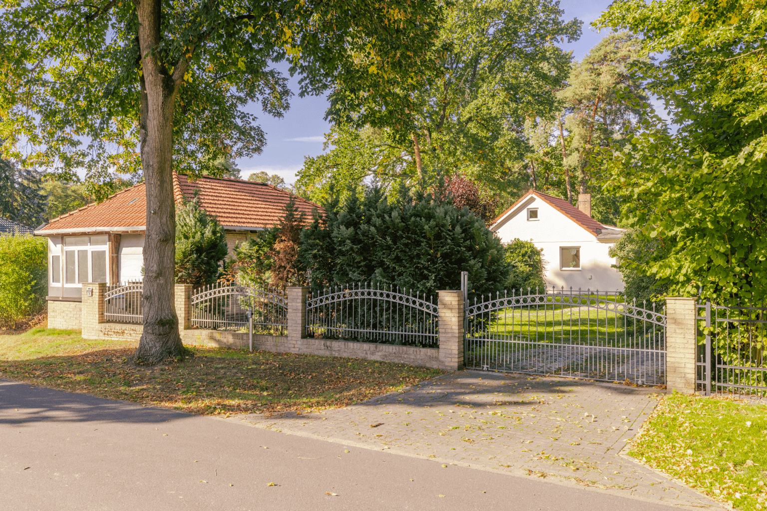 Prodej domu 104 m², pozemek 1.140 m², Falkensee, Braniborsko Prodej domu 104 m², pozemek 1.140 m², Falkensee, Braniborsko