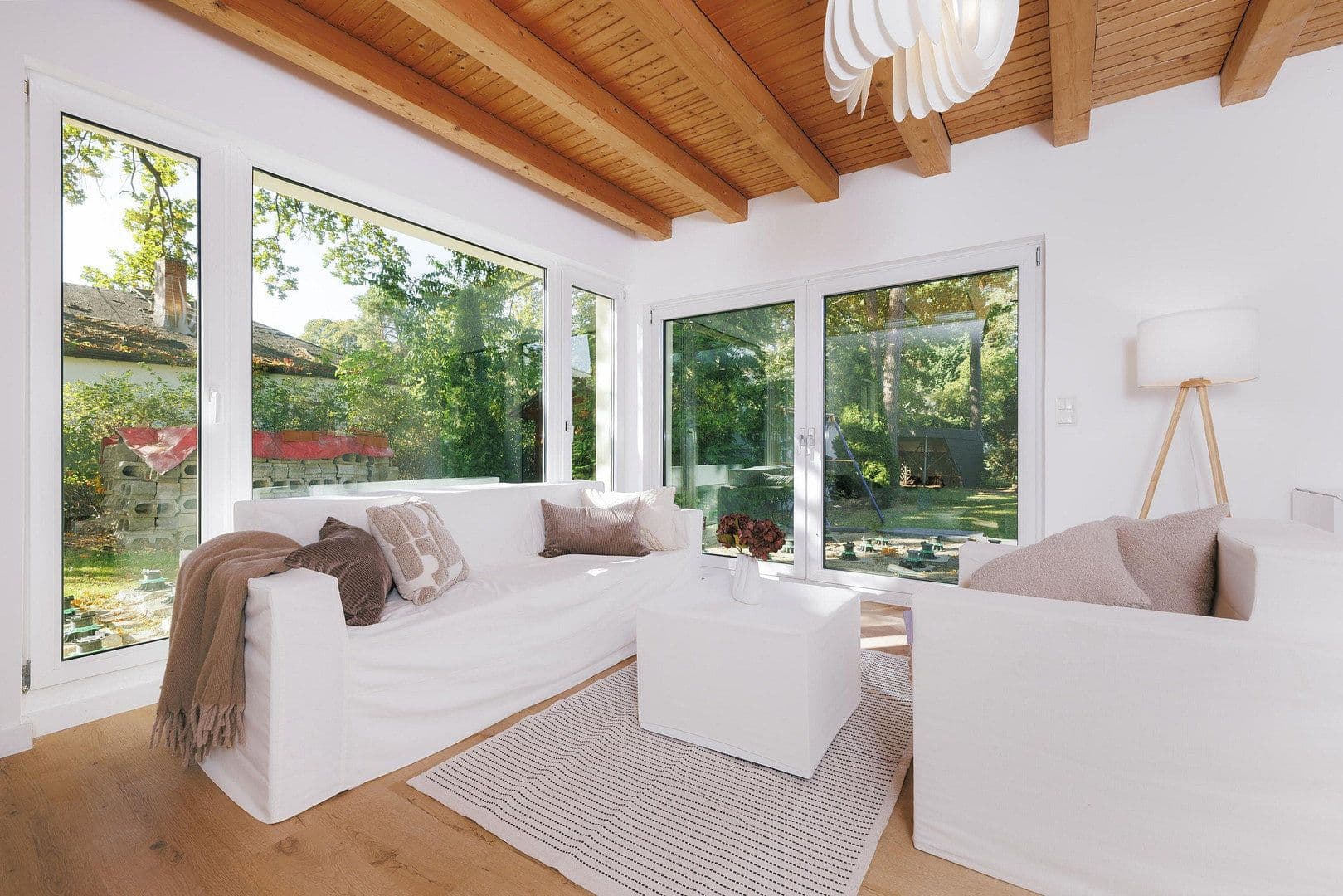 Prodej domu 104 m², pozemek 1.140 m², Falkensee, Braniborsko Prodej domu 104 m², pozemek 1.140 m², Falkensee, Braniborsko