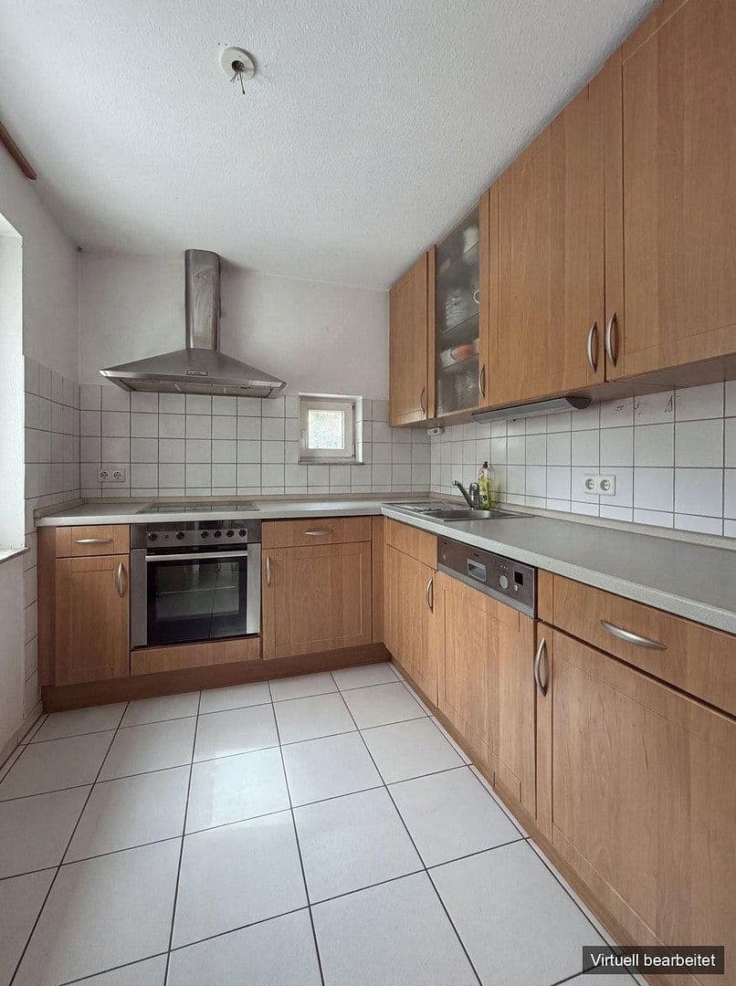 Prodej bytu 3+1 71 m², Reutlingen, Bádensko-Württembersko Prodej bytu 3+1 71 m², Reutlingen, Bádensko-Württembersko