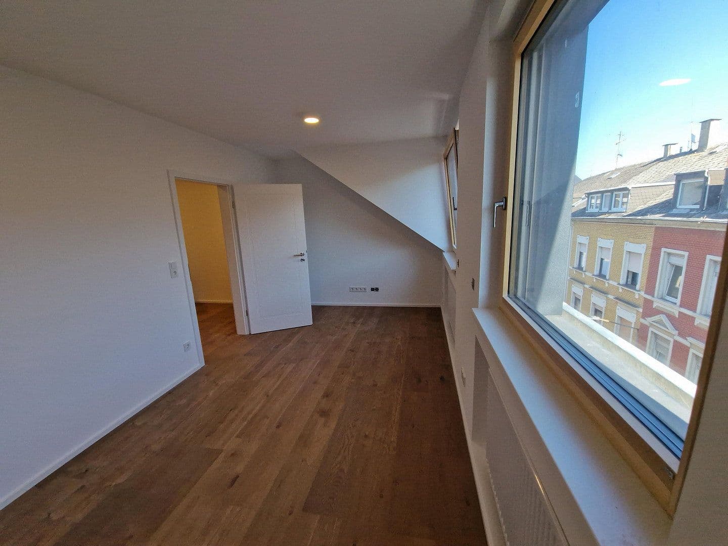 Pronájem bytu 3+1 84 m², Wallstraße 8, Trier, Porýní-Falc Pronájem bytu 3+1 84 m², Wallstraße 8, Trier, Porýní-Falc