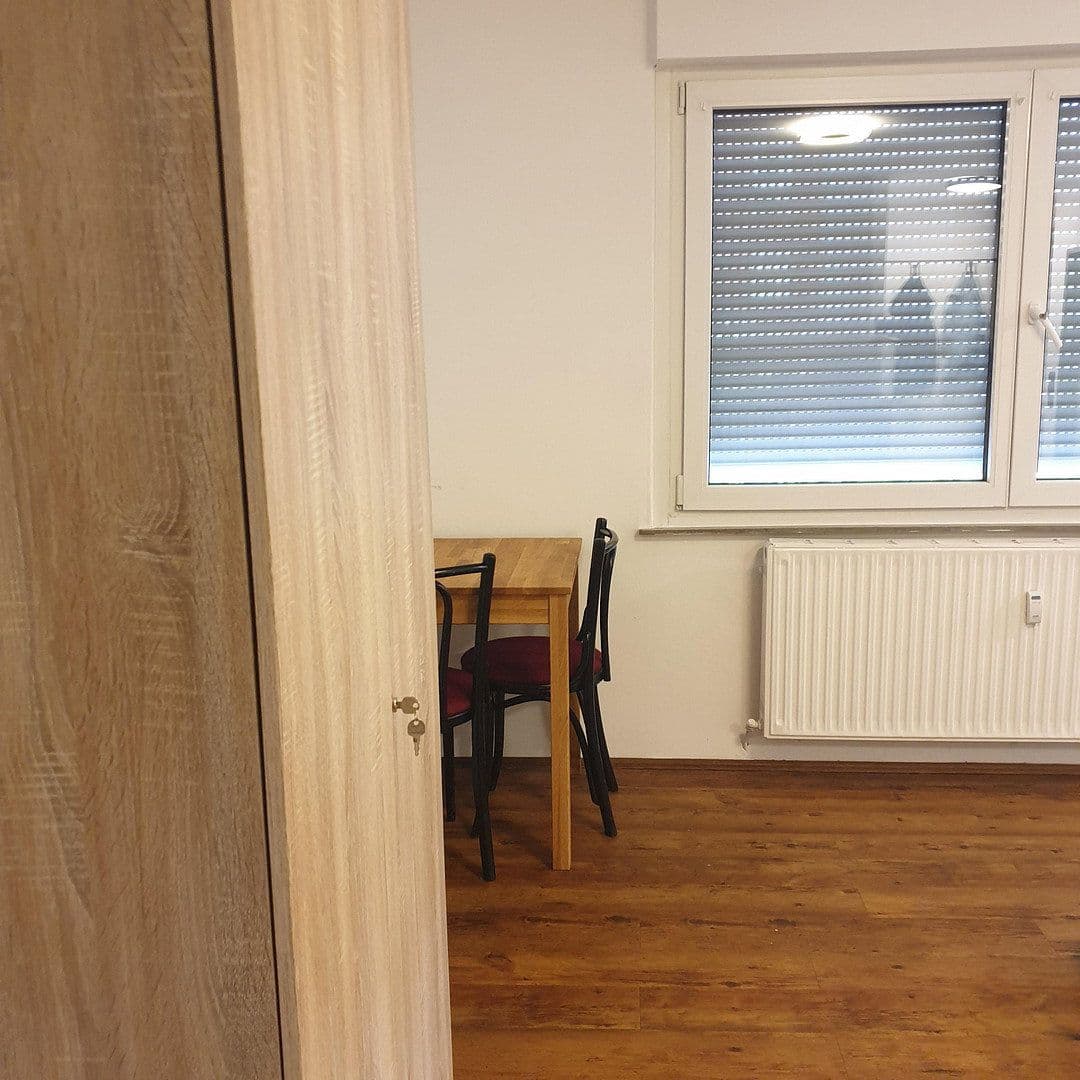 Pronájem bytu 2+1 30 m², An der Goldgrube 5, Oberstadt, Porýní-Falc Pronájem bytu 2+1 30 m², An der Goldgrube 5, Oberstadt, Porýní-Falc