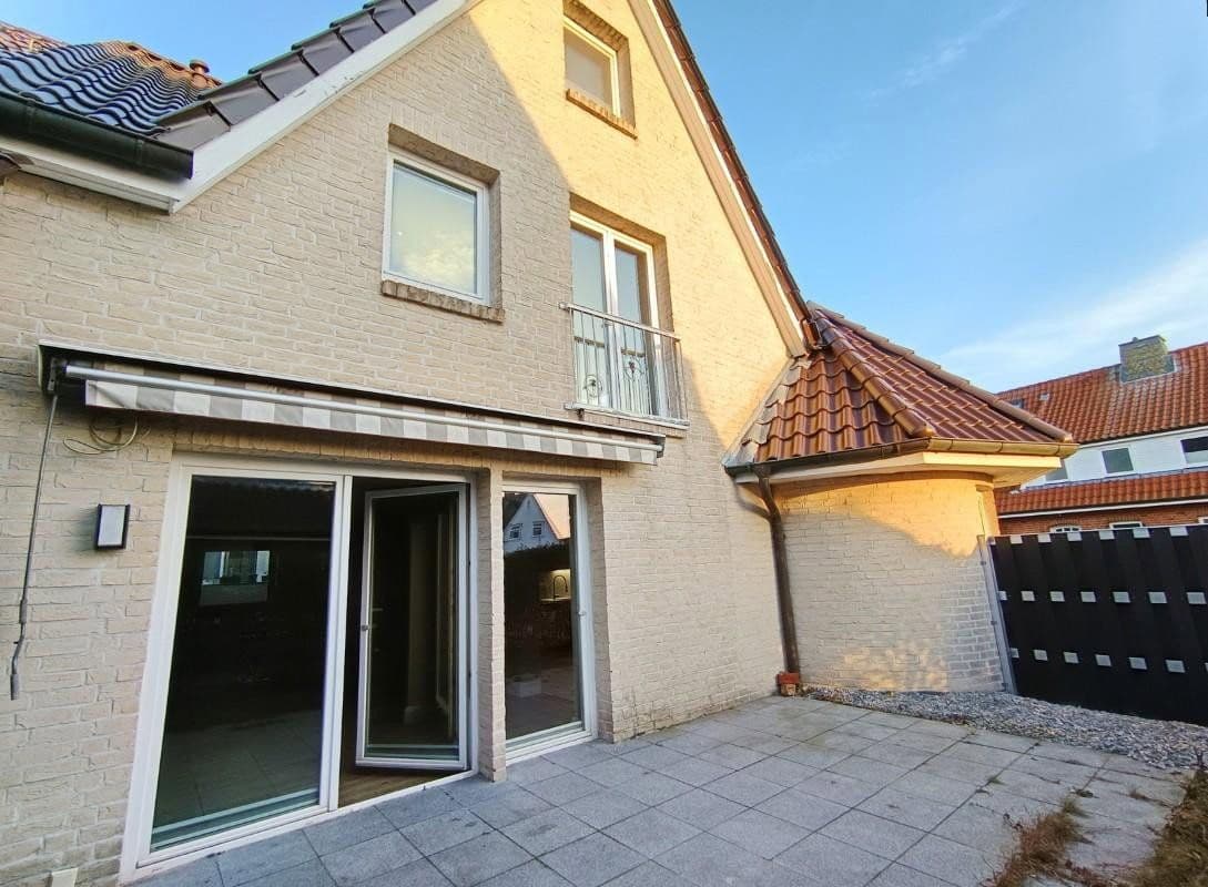 Prodej domu 123 m², pozemek 674 m², Rosenstr. 24, Grömitz, Šlesvicko-Holštýnsko Prodej domu 123 m², pozemek 674 m², Rosenstr. 24, Grömitz, Šlesvicko-Holštýnsko