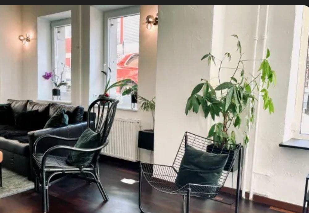 Pronájem nebytového prostoru 150 m², Böblingen, Bádensko-Württembersko Pronájem nebytového prostoru 150 m², Böblingen, Bádensko-Württembersko