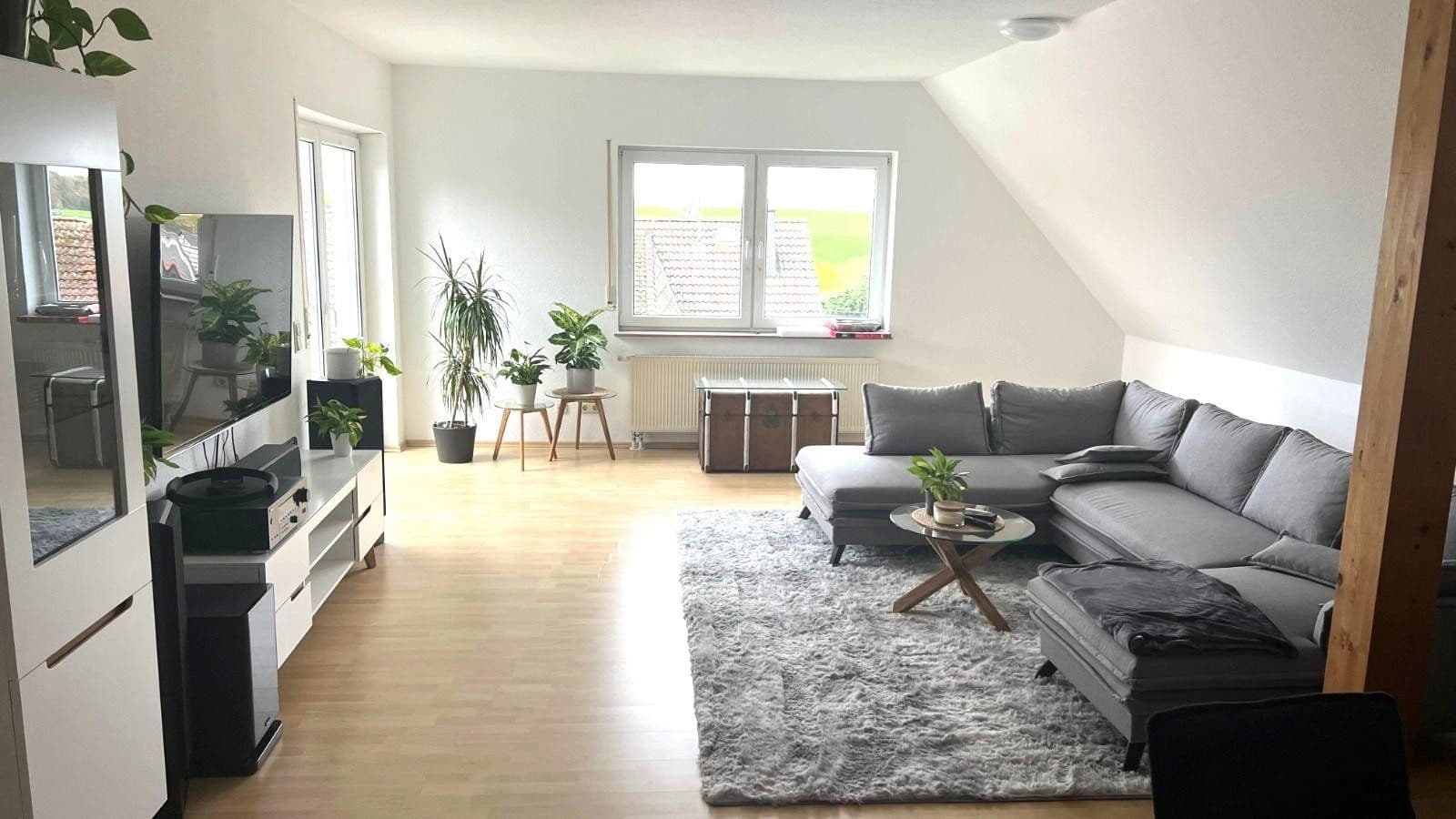 Pronájem bytu 4+1 100 m², Heilberscheid, Porýní-Falc Pronájem bytu 4+1 100 m², Heilberscheid, Porýní-Falc