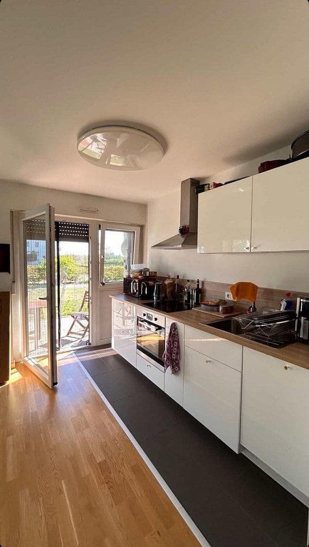 Pronájem bytu 2+1 50 m², Aristide-Briand-Str. 12, Herzogenaurach, Bavorsko Pronájem bytu 2+1 50 m², Aristide-Briand-Str. 12, Herzogenaurach, Bavorsko