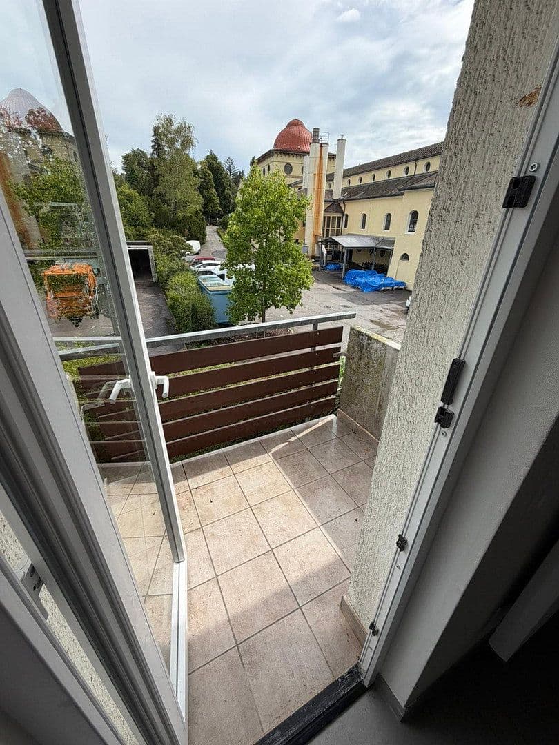 Pronájem bytu 3+1 75 m², Pforzheim, Bádensko-Württembersko Pronájem bytu 3+1 75 m², Pforzheim, Bádensko-Württembersko