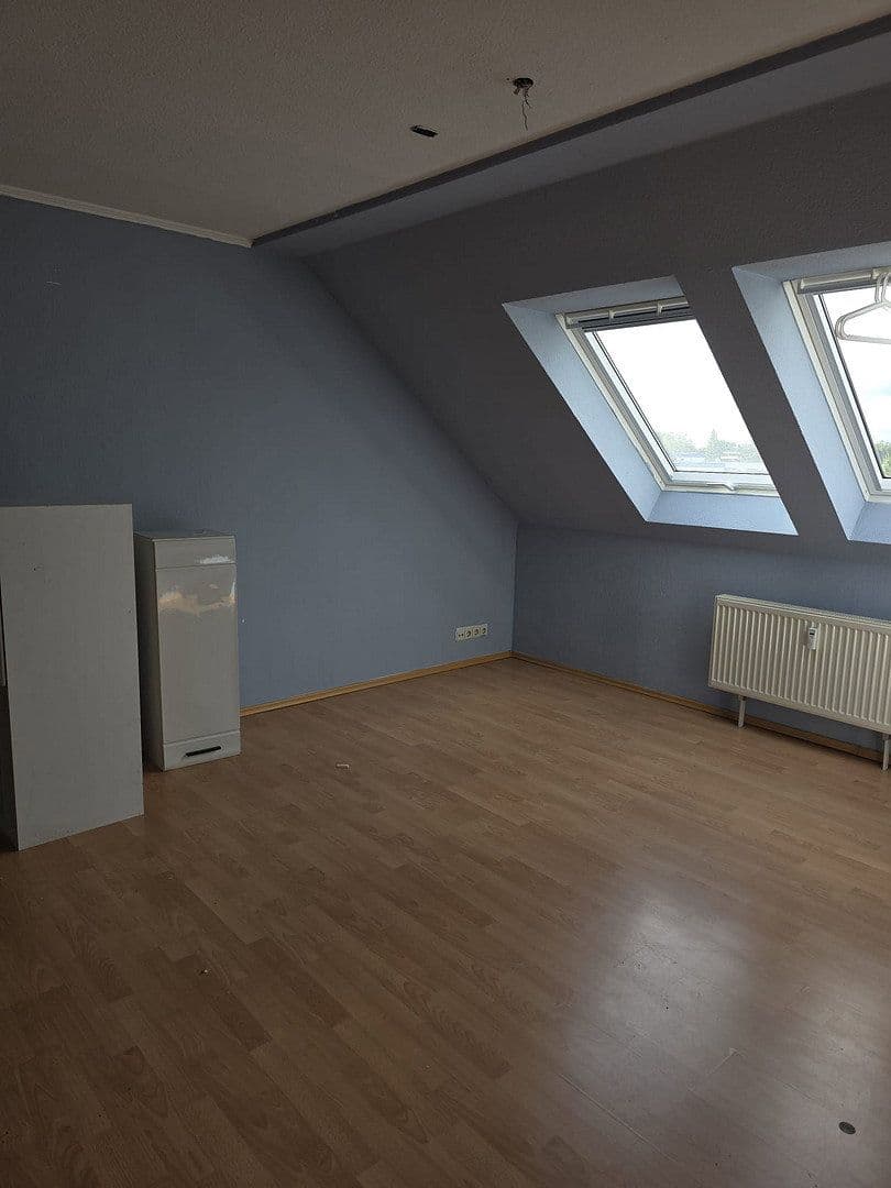 Pronájem bytu 1+1 25 m², Bublitzer-Str. 15 -17, Düsseldorf, Severní Porýní-Vestfálsko Pronájem bytu 1+1 25 m², Bublitzer-Str. 15 -17, Düsseldorf, Severní Porýní-Vestfálsko