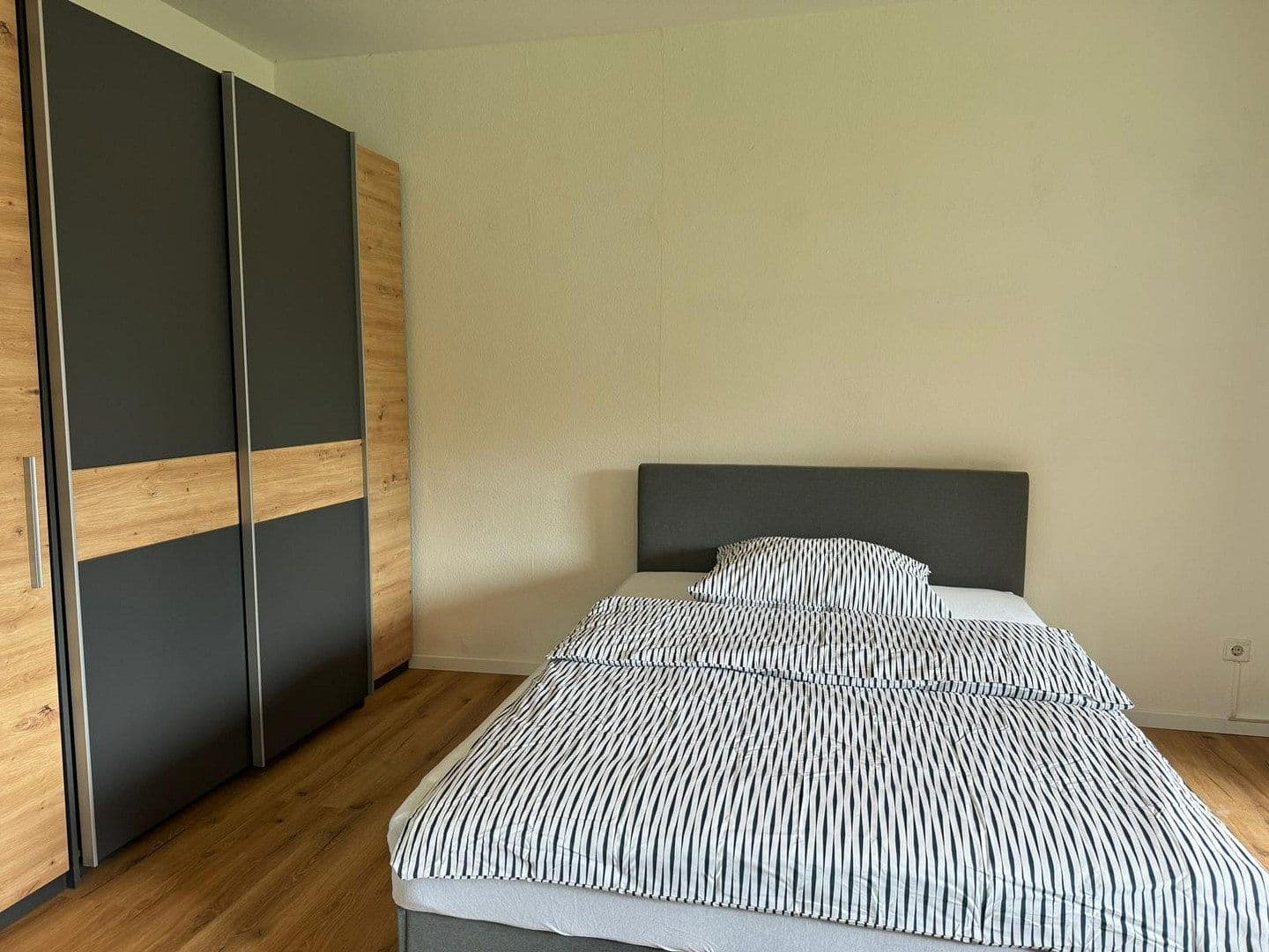 Prodej bytu 1+1 38 m², Waldring 1a, Waldbronn, Bádensko-Württembersko Prodej bytu 1+1 38 m², Waldring 1a, Waldbronn, Bádensko-Württembersko