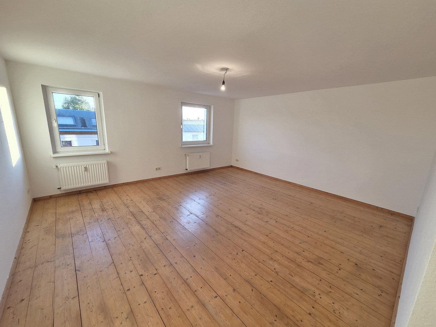 Pronájem bytu 2+1 52 m², Wolfstr. 1, Halle, Sasko-Anhaltsko Pronájem bytu 2+1 52 m², Wolfstr. 1, Halle, Sasko-Anhaltsko