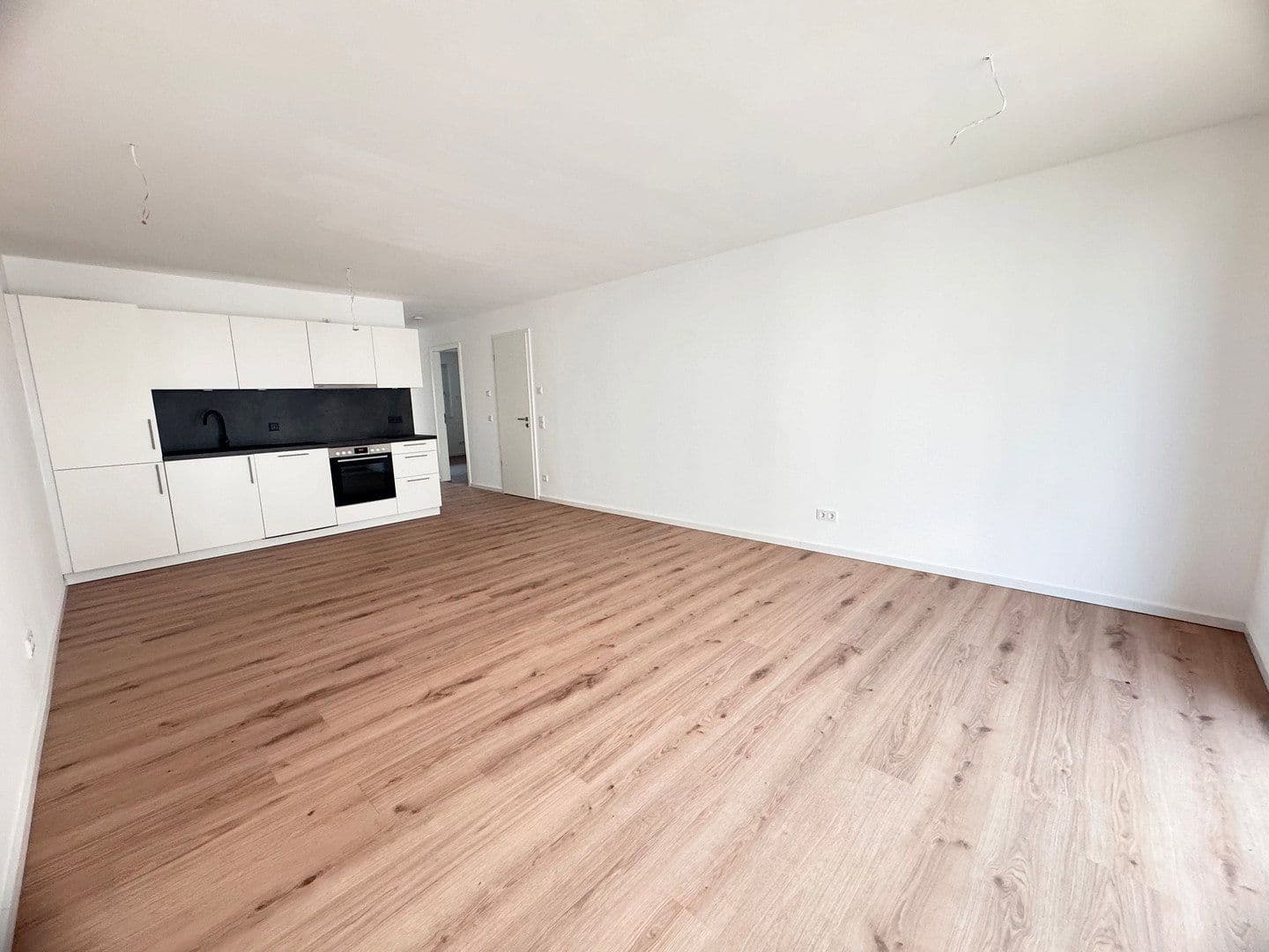 Pronájem bytu 3+1 81 m², Holbeinstraße 17, Nürnberg, Bavorsko Pronájem bytu 3+1 81 m², Holbeinstraße 17, Nürnberg, Bavorsko