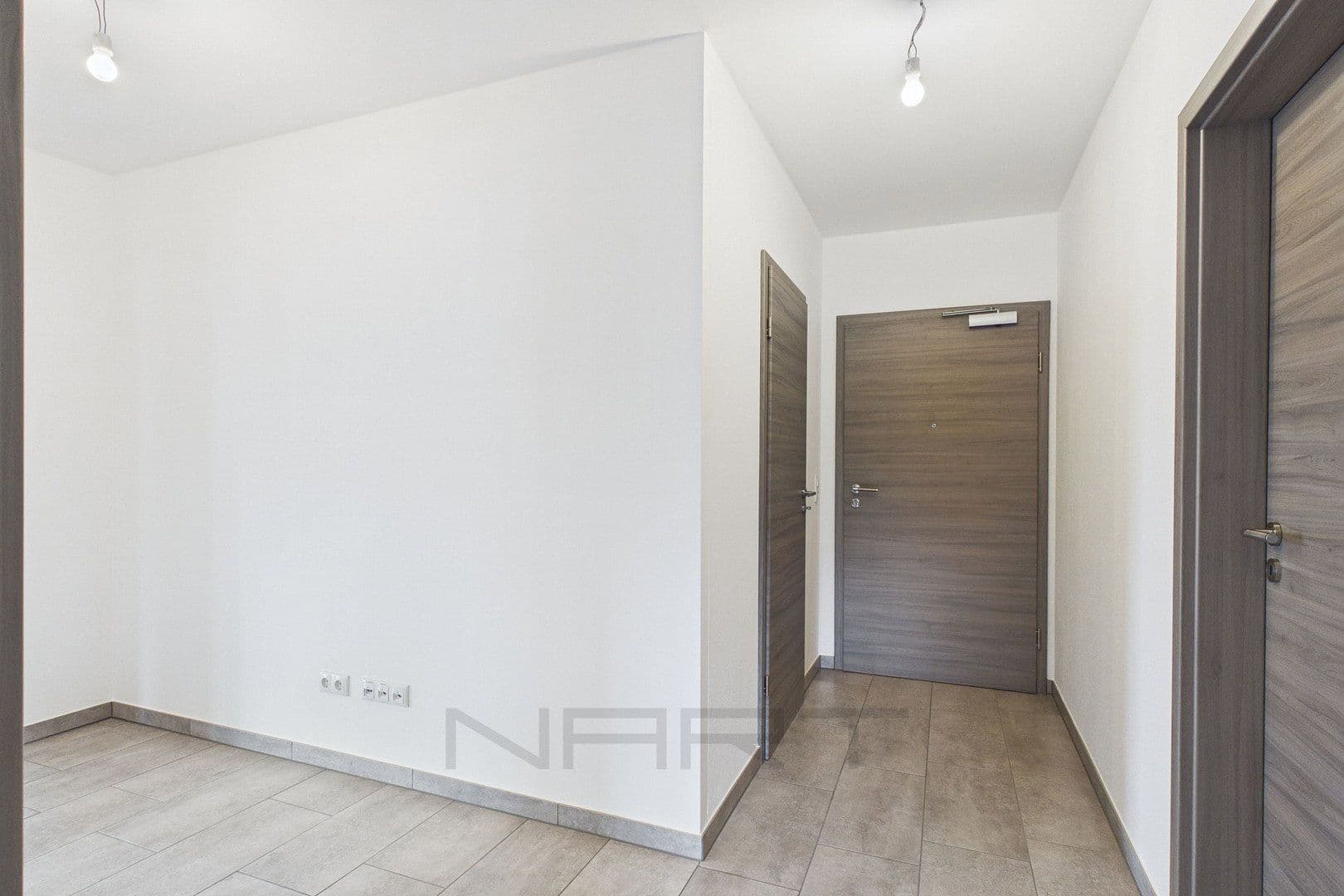 Prodej bytu 3+1 85 m², Wiesenweg 2, Hengersberg, Bavorsko Prodej bytu 3+1 85 m², Wiesenweg 2, Hengersberg, Bavorsko