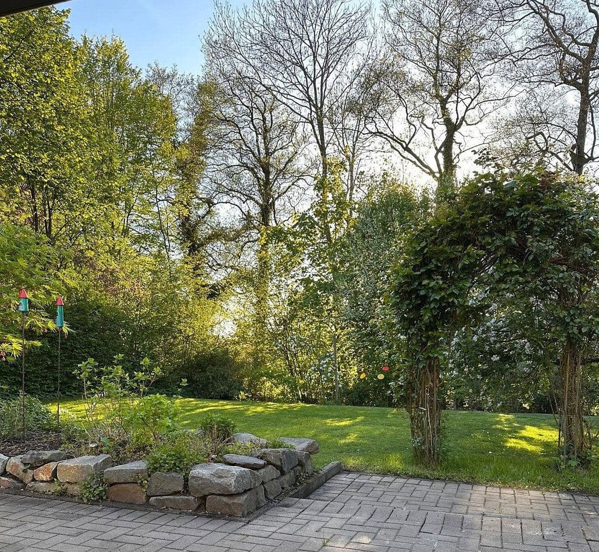 Prodej domu 149 m², pozemek 1.000 m², Hude (Oldenburg), Dolní Sasko Prodej domu 149 m², pozemek 1.000 m², Hude (Oldenburg), Dolní Sasko