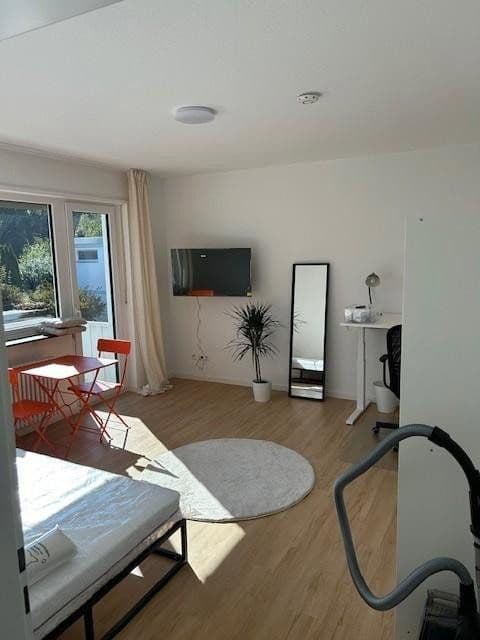 Pronájem bytu 12 m², Freiburg, Bádensko-Württembersko Pronájem bytu 12 m², Freiburg, Bádensko-Württembersko