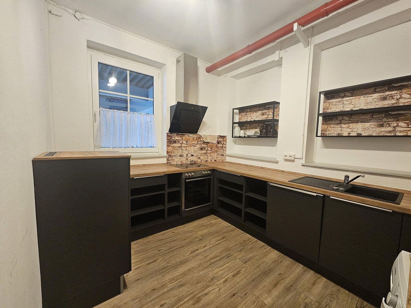 Pronájem nebytového prostoru 2.710 m², Müllergasse 1, Geislingen, Bádensko-Württembersko Pronájem nebytového prostoru 2.710 m², Müllergasse 1, Geislingen, Bádensko-Württembersko