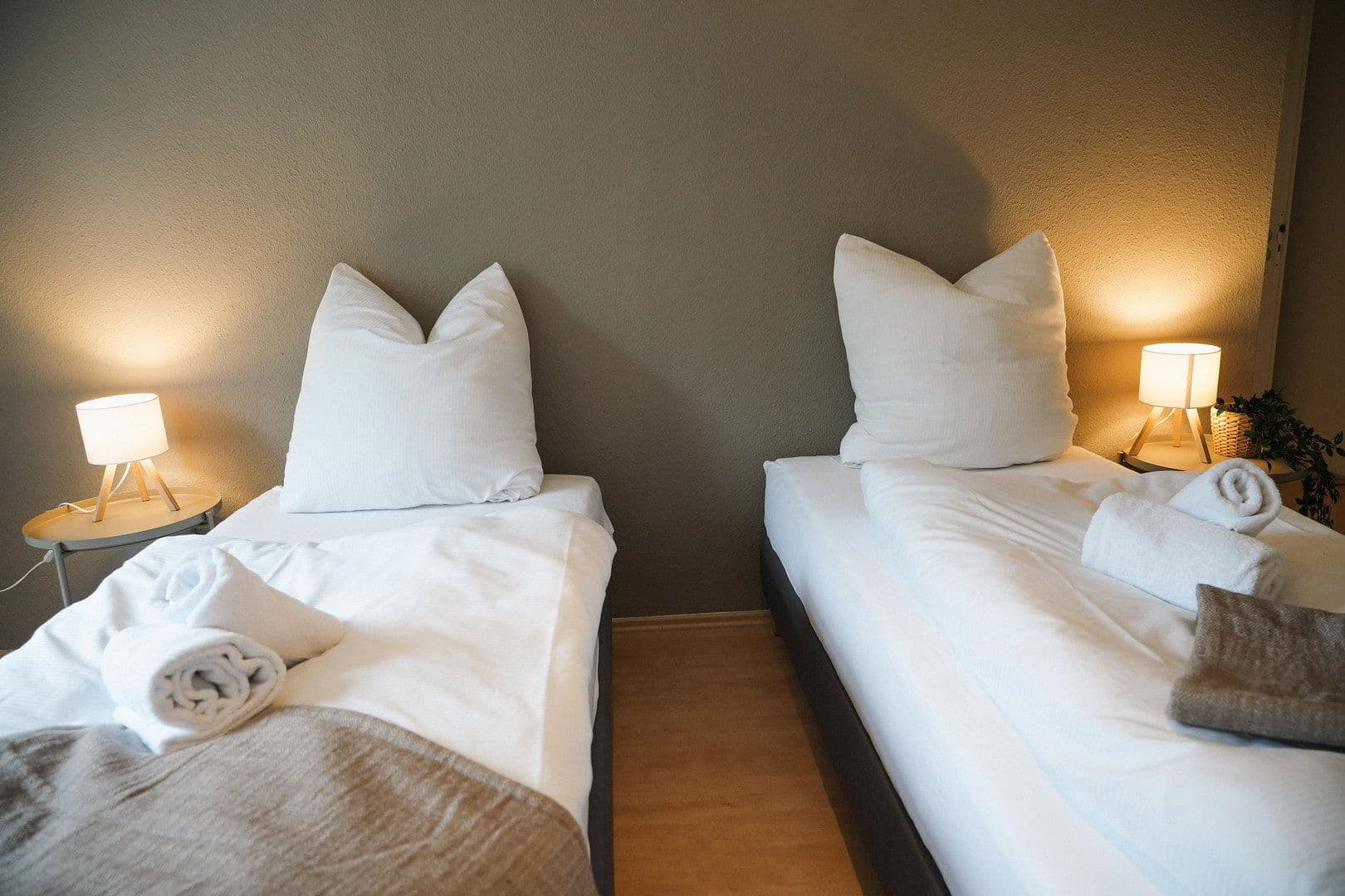 Pronájem bytu 3+1 94 m², Frankfrut Oder, Braniborsko Pronájem bytu 3+1 94 m², Frankfrut Oder, Braniborsko