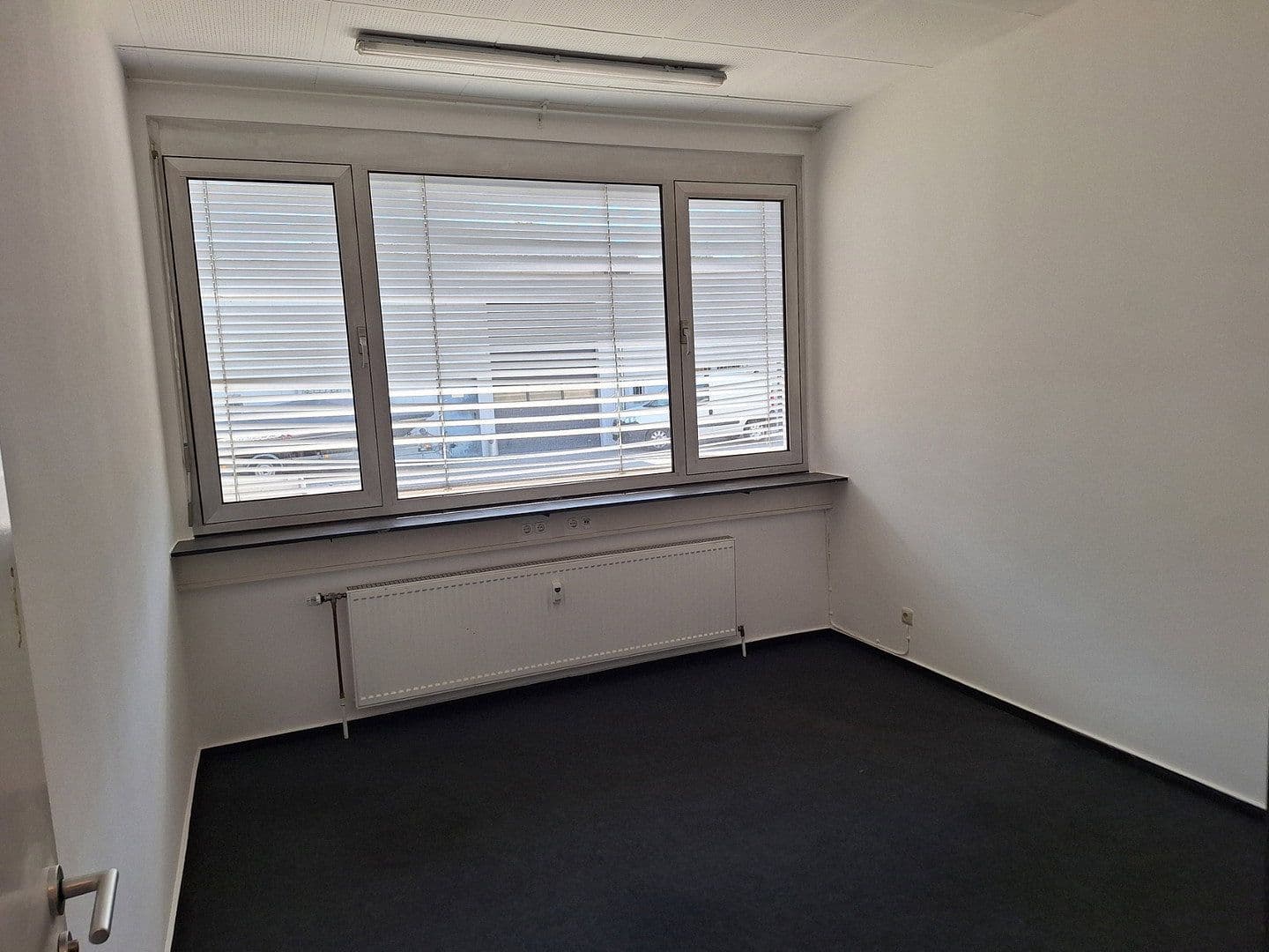 Pronájem kanceláře 22 m², Josef-Bautz-Straße 15, Hanau, Hessen Pronájem kanceláře 22 m², Josef-Bautz-Straße 15, Hanau, Hessen
