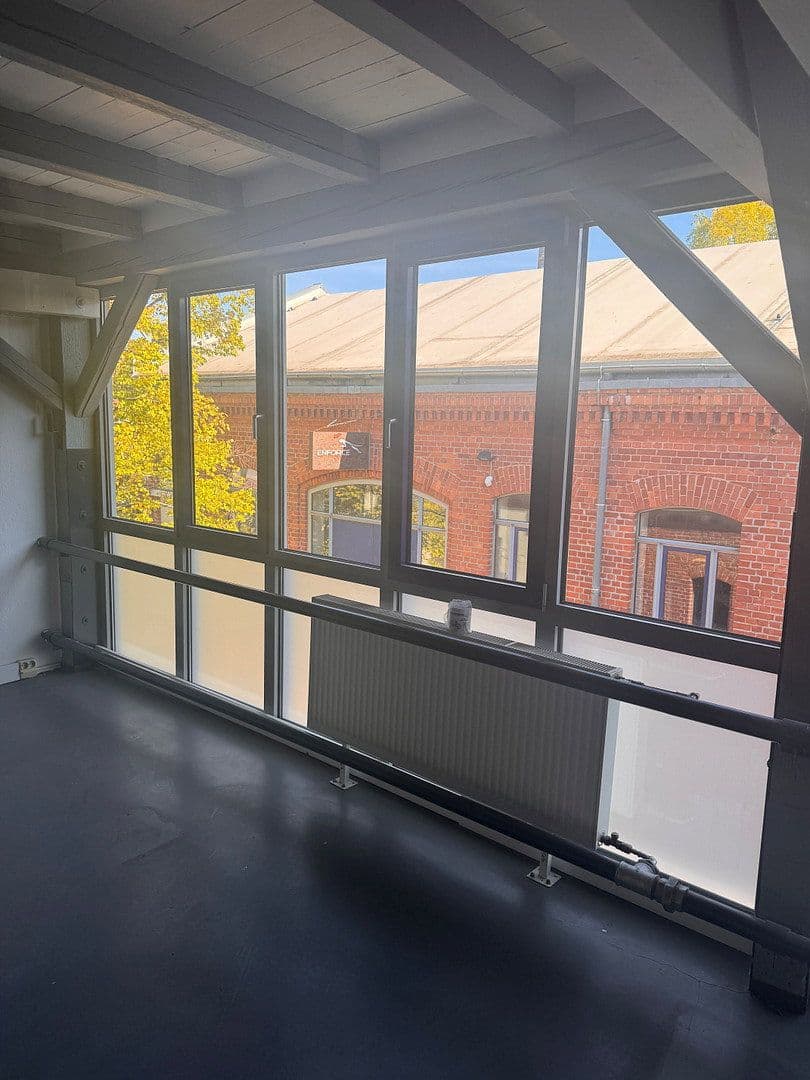 Pronájem kanceláře 241 m², Naumburger Str. 44, Leipzig, Sasko Pronájem kanceláře 241 m², Naumburger Str. 44, Leipzig, Sasko