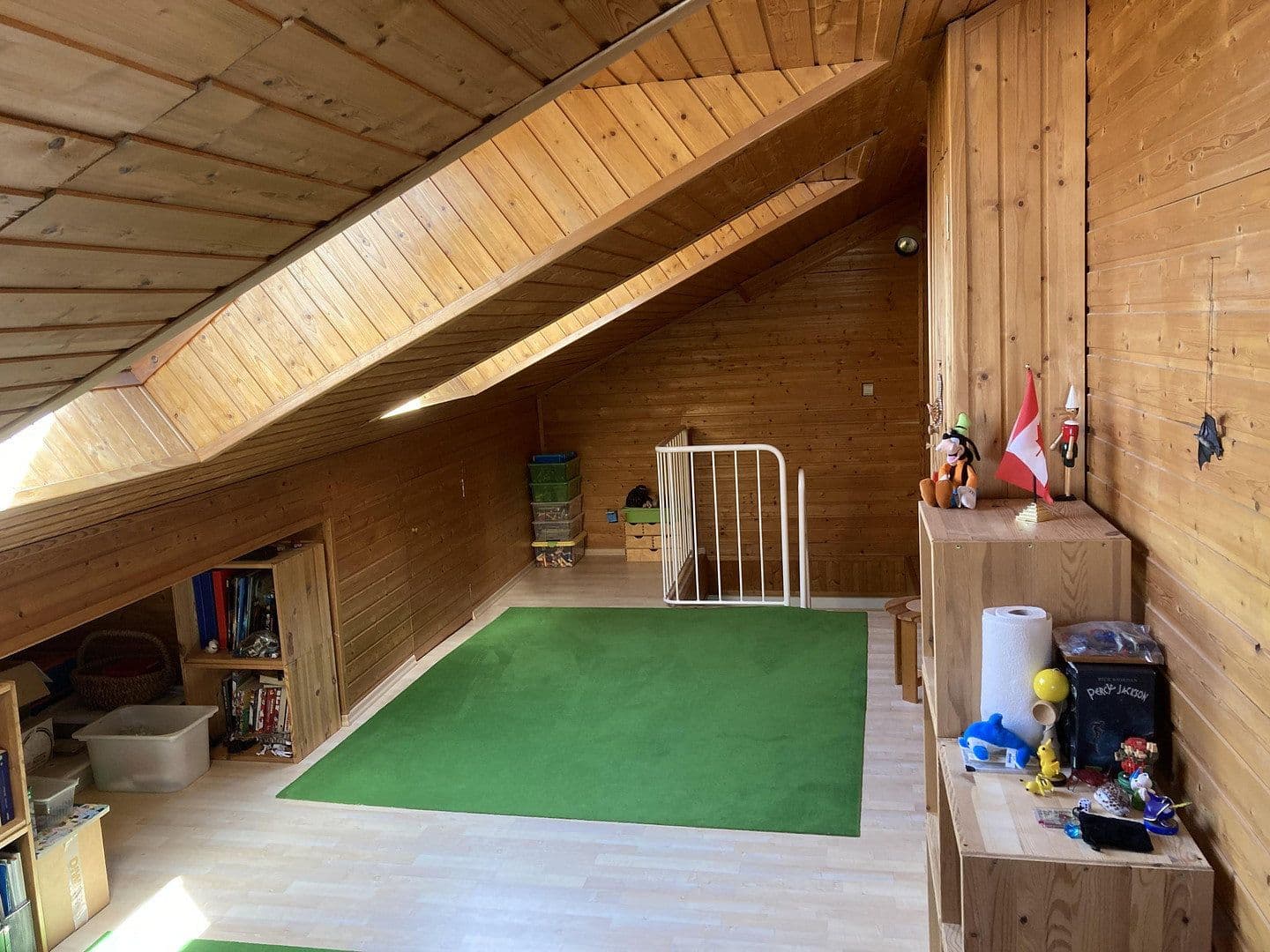 Prodej domu 120 m², pozemek 270 m², Groebenzell, Bavorsko Prodej domu 120 m², pozemek 270 m², Groebenzell, Bavorsko