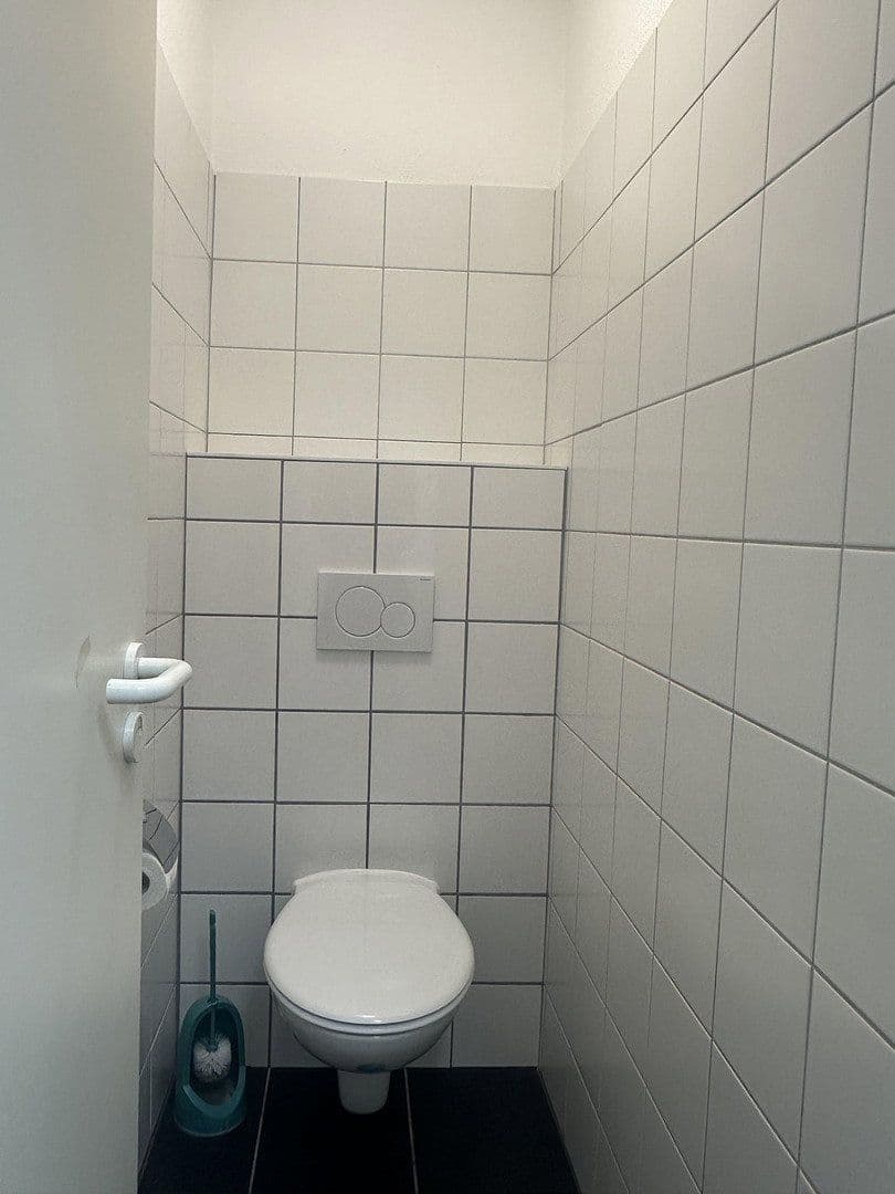 Pronájem kanceláře 168 m², Augsburg, Bavorsko Pronájem kanceláře 168 m², Augsburg, Bavorsko