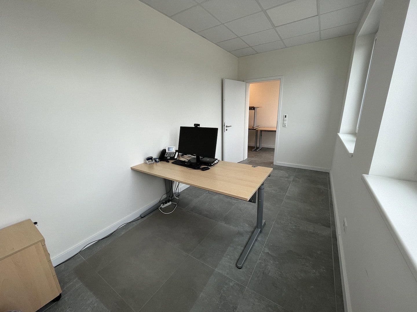 Pronájem kanceláře 148 m², Dr.-Gildemeister-Str. 12, Scharbeutz, Šlesvicko-Holštýnsko Pronájem kanceláře 148 m², Dr.-Gildemeister-Str. 12, Scharbeutz, Šlesvicko-Holštýnsko