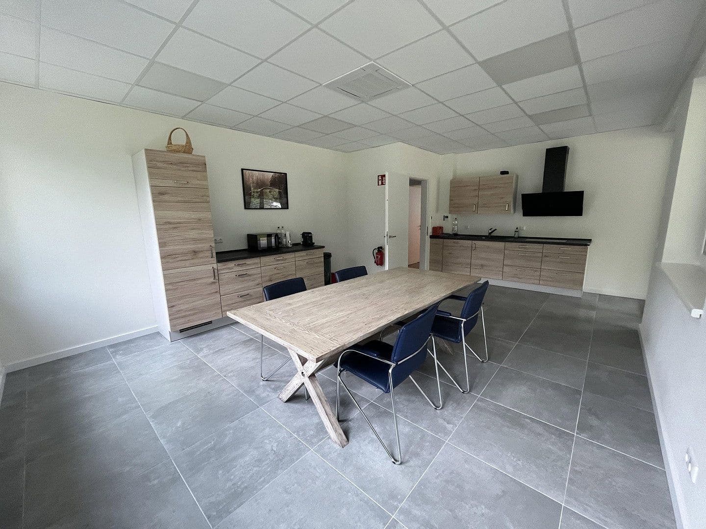 Pronájem kanceláře 148 m², Dr.-Gildemeister-Str. 12, Scharbeutz, Šlesvicko-Holštýnsko Pronájem kanceláře 148 m², Dr.-Gildemeister-Str. 12, Scharbeutz, Šlesvicko-Holštýnsko