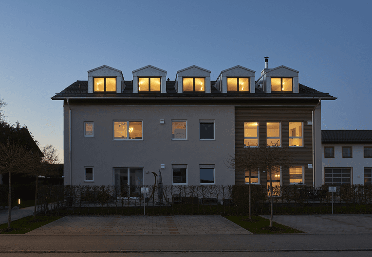 Pronájem bytu 1+1 122 m², Götting, Bavorsko Pronájem bytu 1+1 122 m², Götting, Bavorsko