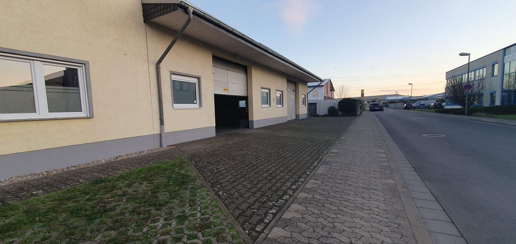 Pronájem nebytového prostoru 210 m², Bad Kreuznach, Porýní-Falc Pronájem nebytového prostoru 210 m², Bad Kreuznach, Porýní-Falc
