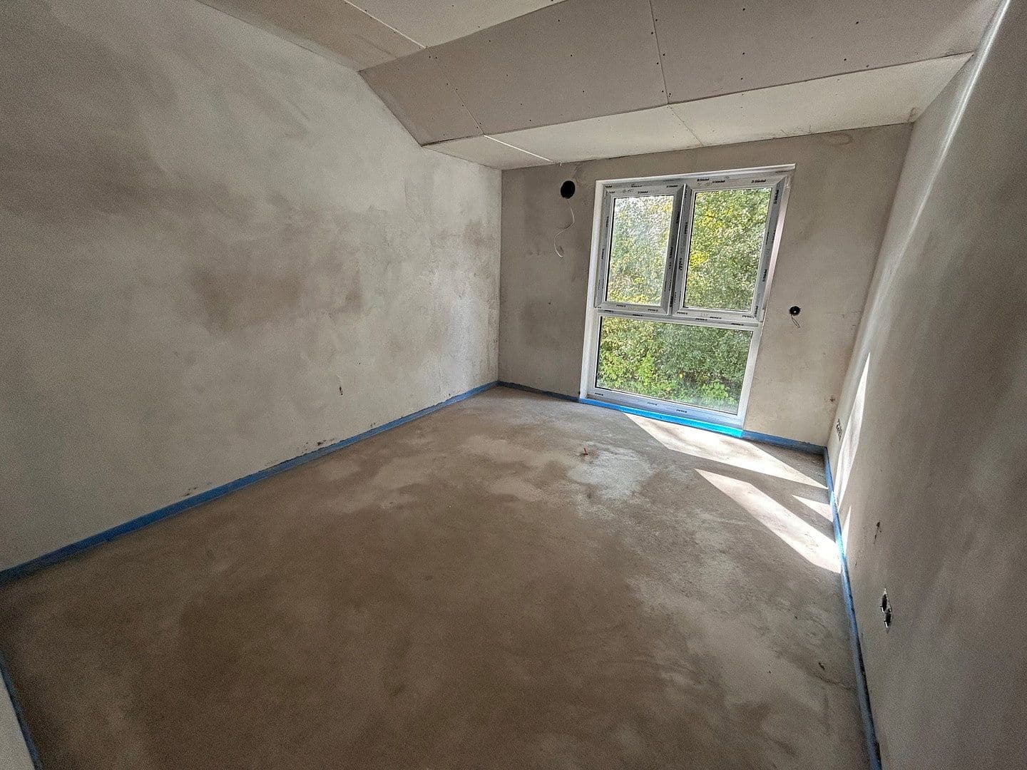Prodej domu 120 m², pozemek 750 m², Delmenhorst, Dolní Sasko Prodej domu 120 m², pozemek 750 m², Delmenhorst, Dolní Sasko