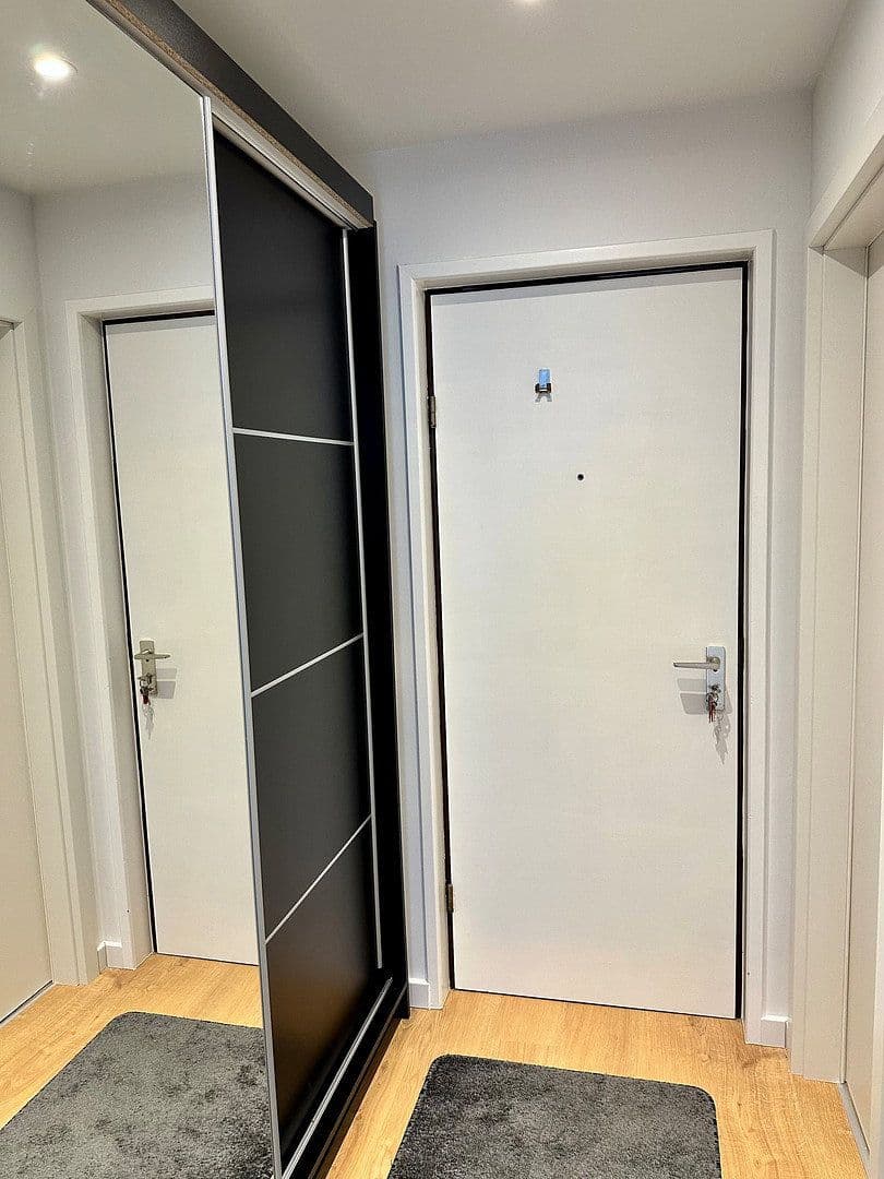 Pronájem bytu 1+1 28 m², Streitfeldstr., (Berg-am-Laim), München, Bavorsko Pronájem bytu 1+1 28 m², Streitfeldstr., (Berg-am-Laim), München, Bavorsko