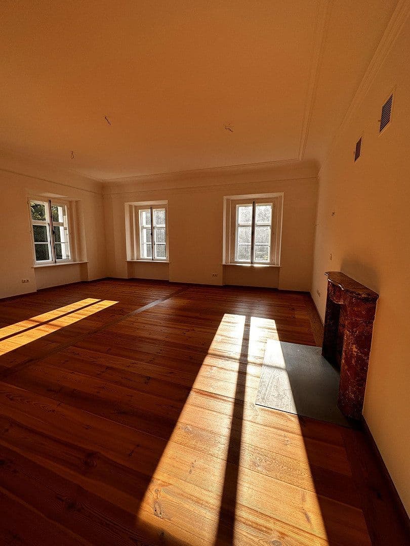Pronájem bytu 4+1 130 m², Oberasbach, Bavorsko Pronájem bytu 4+1 130 m², Oberasbach, Bavorsko
