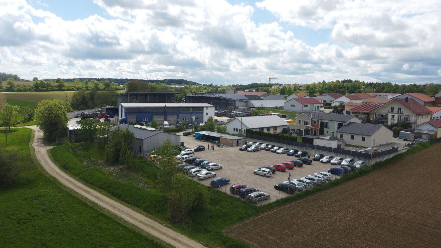 Pronájem nebytového prostoru 3.000 m², Elsbethenring 20, Pfeffenhausen, Bavorsko Pronájem nebytového prostoru 3.000 m², Elsbethenring 20, Pfeffenhausen, Bavorsko