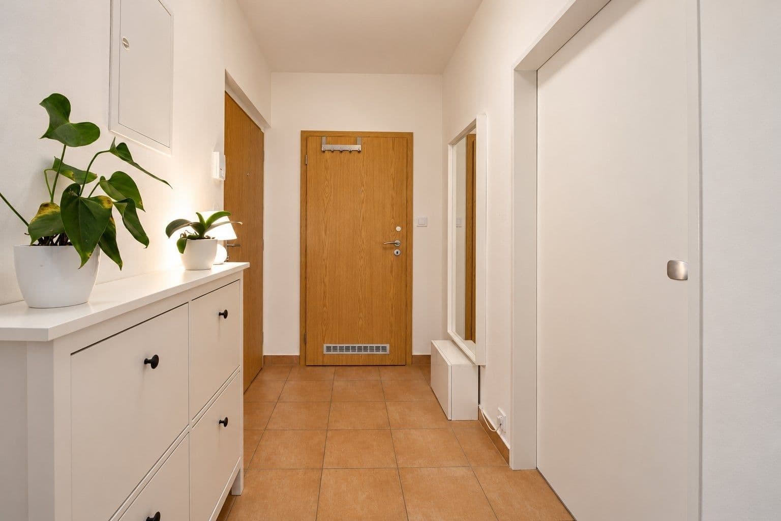 Pronájem bytu 2+kk 62 m², Březenská, Praha, Praha Pronájem bytu 2+kk 62 m², Březenská, Praha, Praha