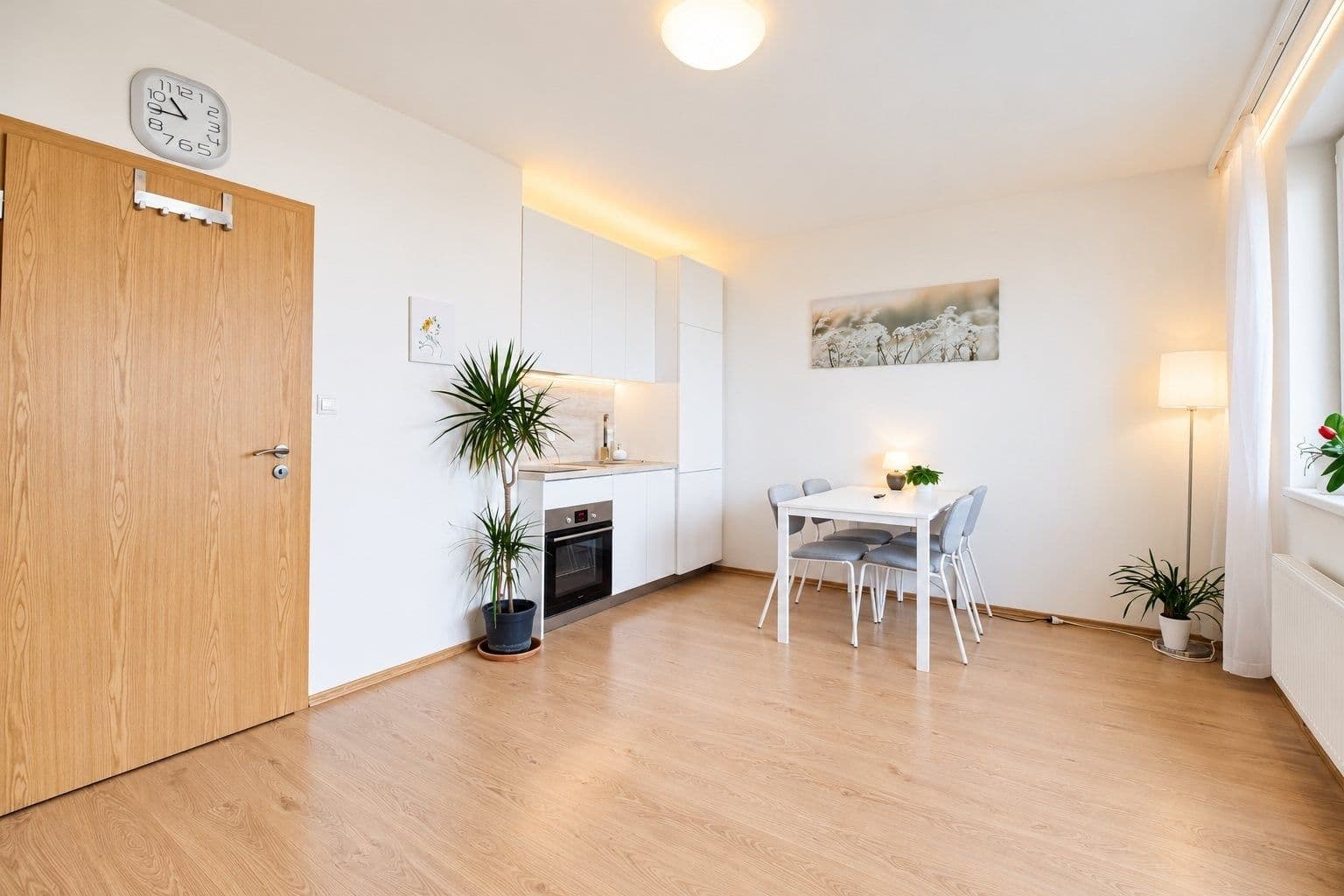 Pronájem bytu 2+kk 62 m², Březenská, Praha, Praha Pronájem bytu 2+kk 62 m², Březenská, Praha, Praha