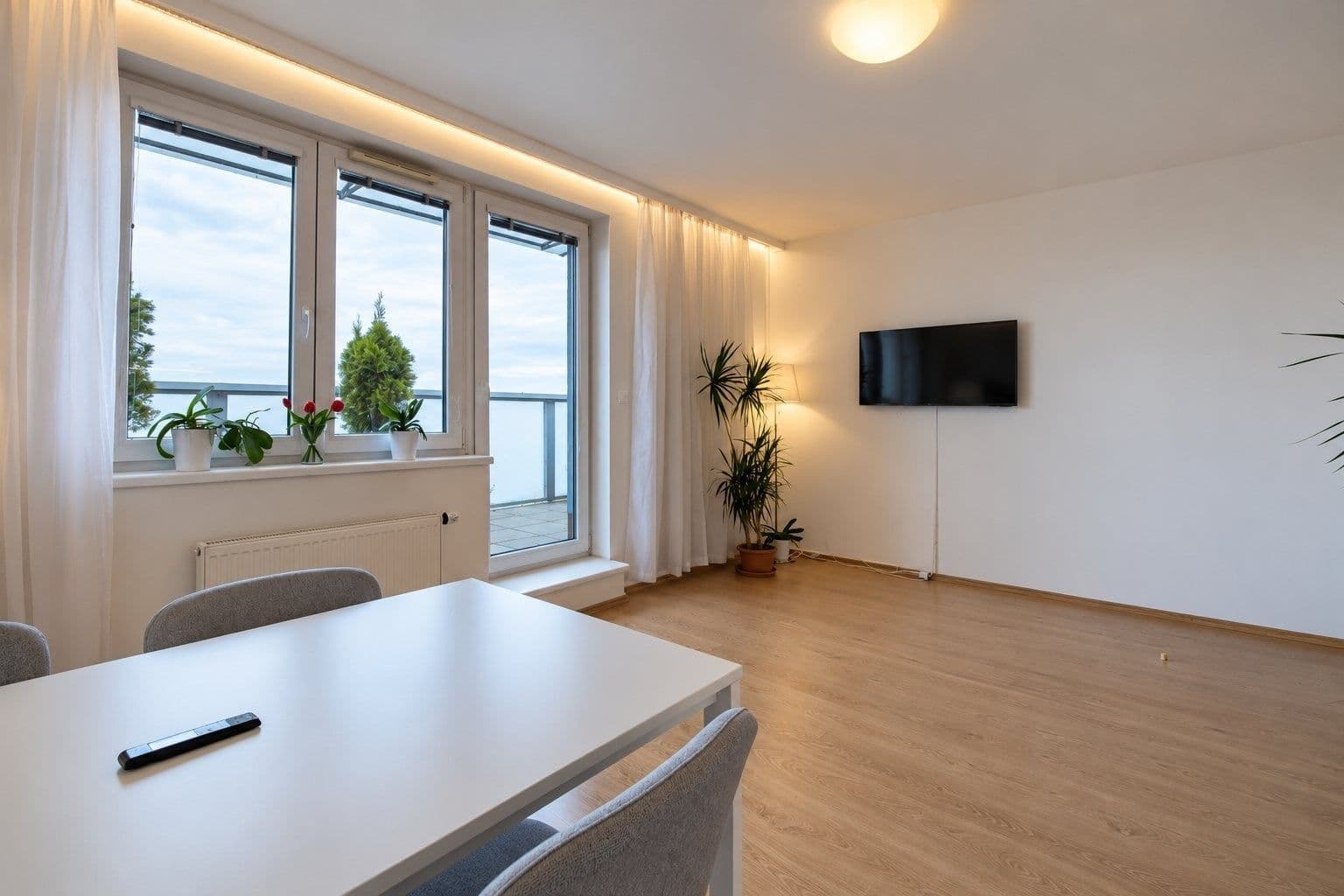 Pronájem bytu 2+kk 62 m², Březenská, Praha, Praha Pronájem bytu 2+kk 62 m², Březenská, Praha, Praha