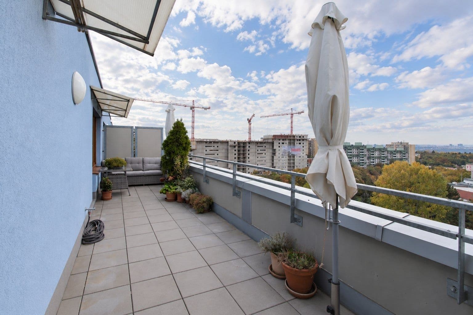 Pronájem bytu 2+kk 69 m², Březenská, Praha, Praha Pronájem bytu 2+kk 69 m², Březenská, Praha, Praha