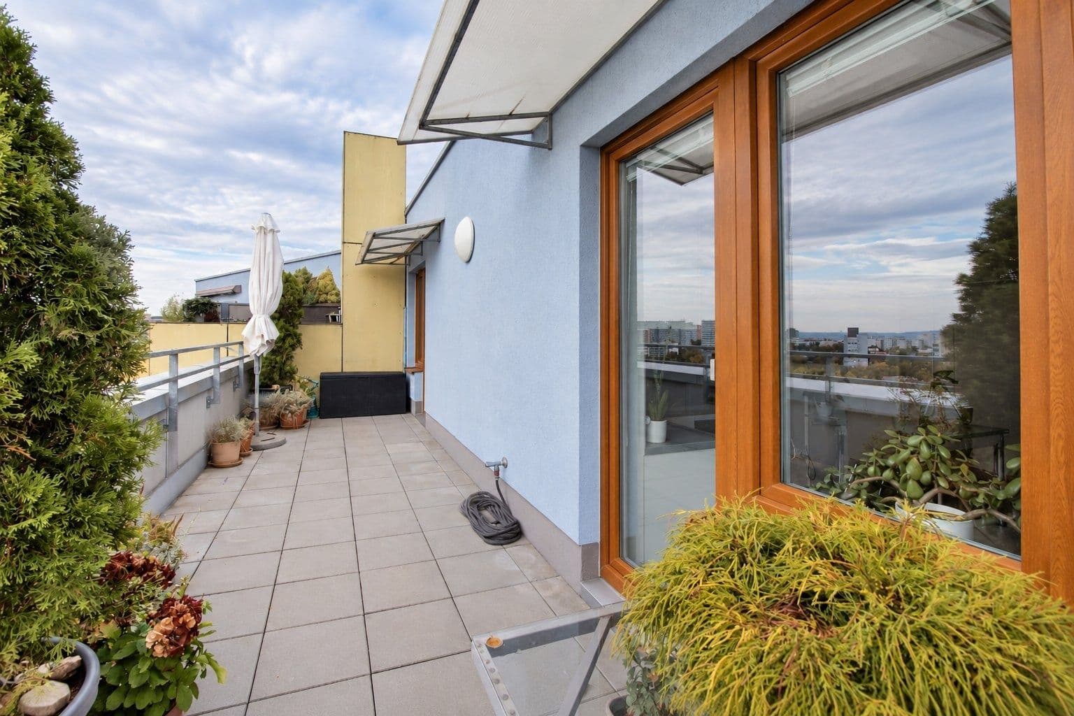 Pronájem bytu 2+kk 69 m², Březenská, Praha, Praha Pronájem bytu 2+kk 69 m², Březenská, Praha, Praha