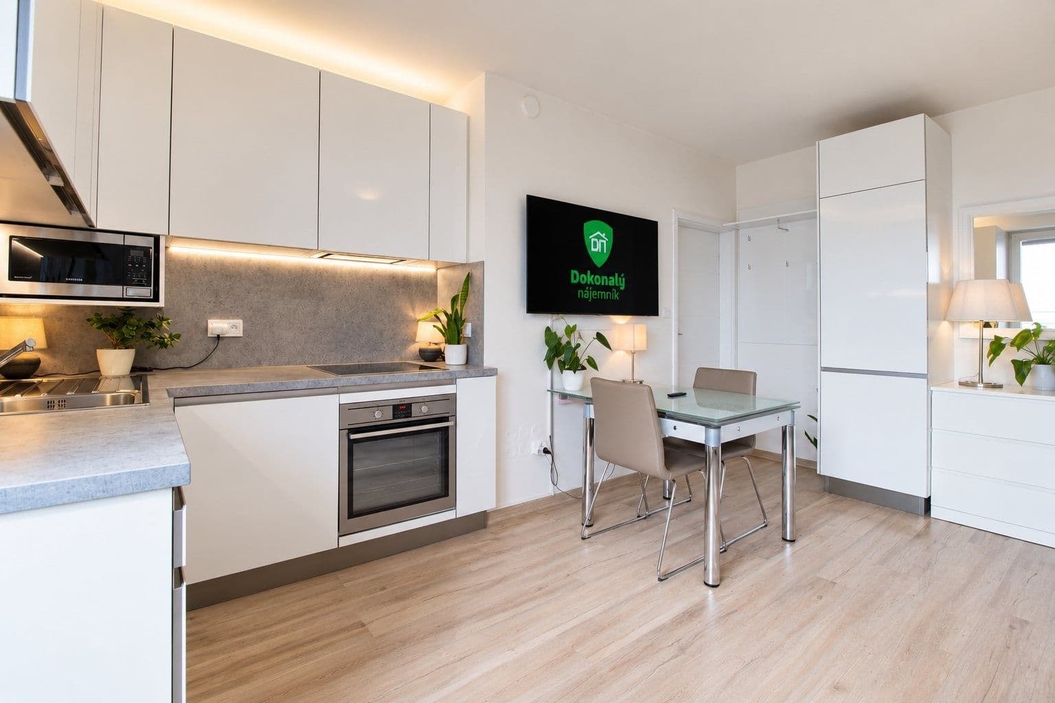 Pronájem bytu 2+kk 69 m², Březenská, Praha, Praha Pronájem bytu 2+kk 69 m², Březenská, Praha, Praha