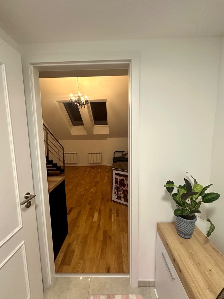 Pronájem bytu 2+kk 39 m², Ječná, Praha, Praha Pronájem bytu 2+kk 39 m², Ječná, Praha, Praha