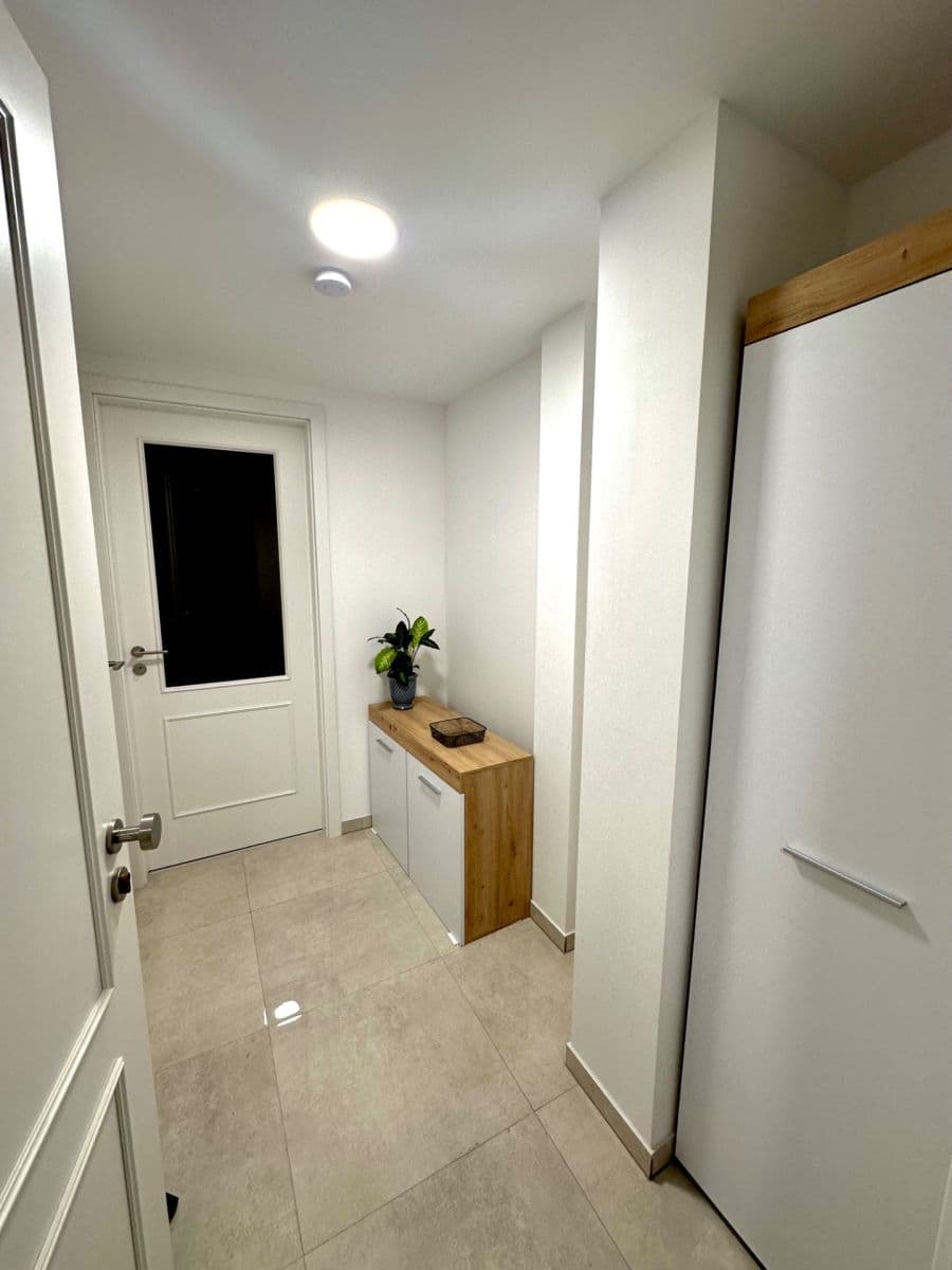 Pronájem bytu 2+kk 39 m², Ječná, Praha, Praha Pronájem bytu 2+kk 39 m², Ječná, Praha, Praha