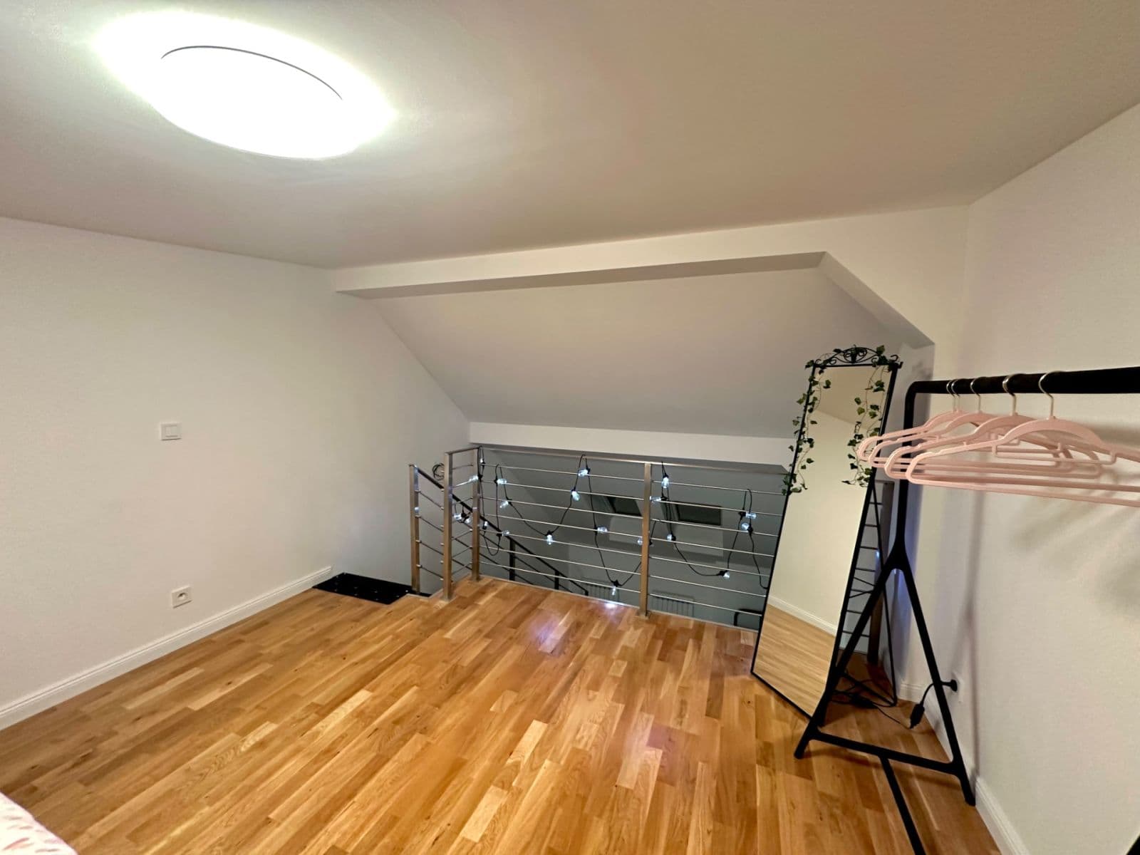 Pronájem bytu 2+kk 39 m², Ječná, Praha, Praha Pronájem bytu 2+kk 39 m², Ječná, Praha, Praha