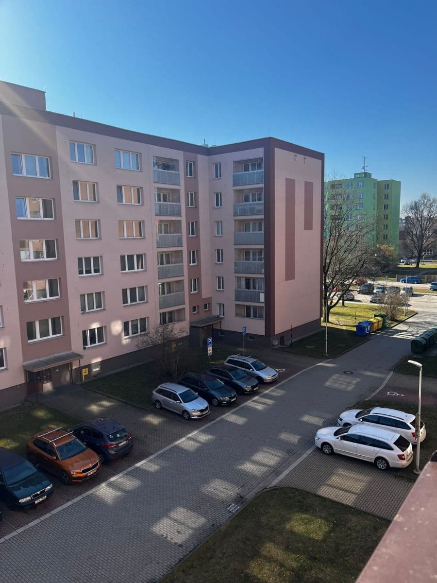 Pronájem bytu 2+1 44 m², Jana Maluchy, Ostrava, Moravskoslezský kraj Pronájem bytu 2+1 44 m², Jana Maluchy, Ostrava, Moravskoslezský kraj