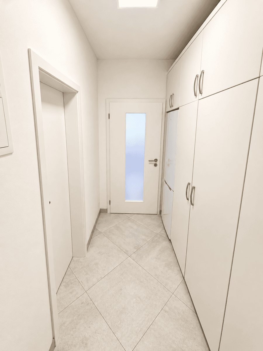 Prodej bytu 1+kk 38 m², Kadečkové, Praha, Praha Prodej bytu 1+kk 38 m², Kadečkové, Praha, Praha
