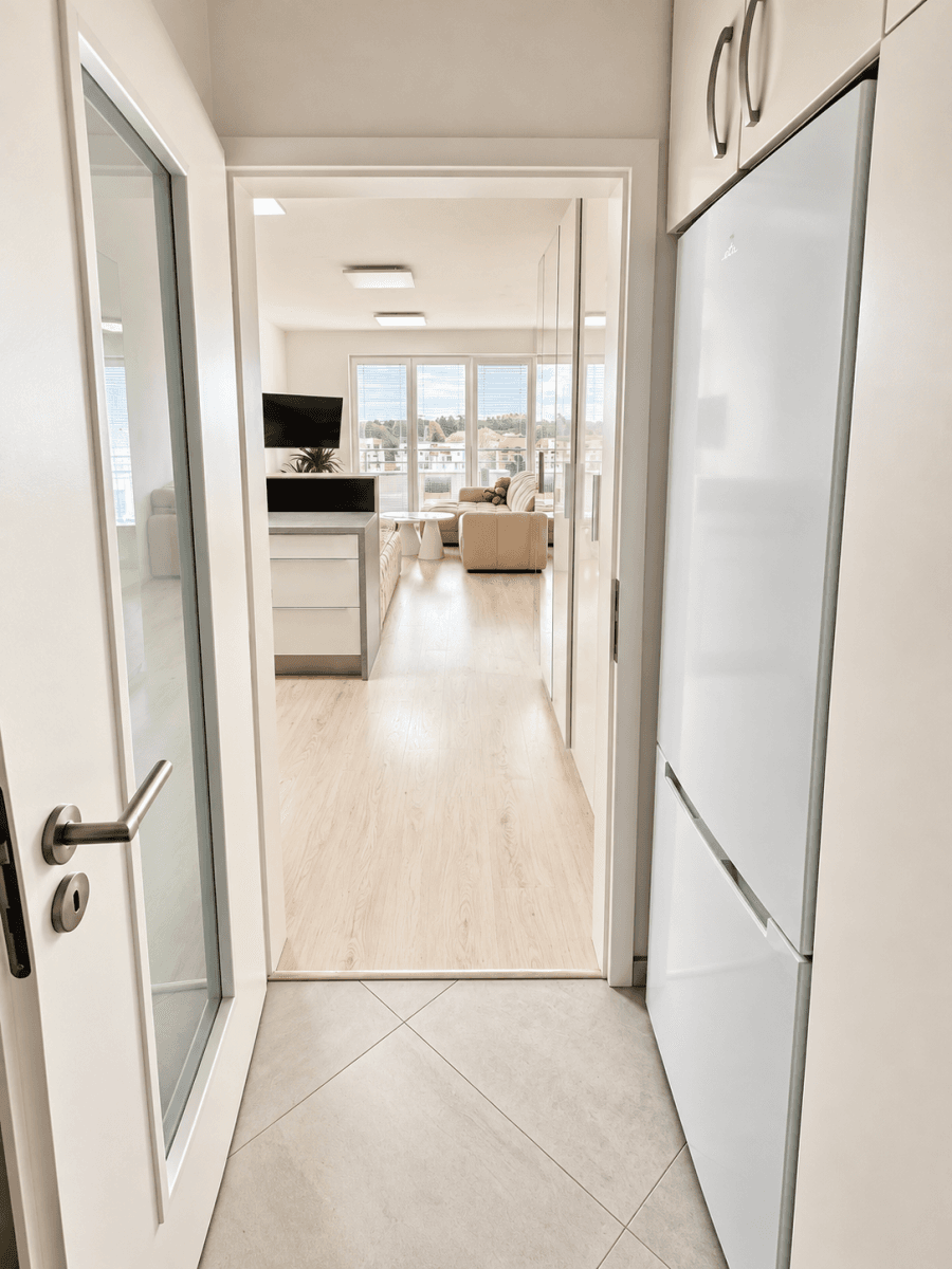 Prodej bytu 1+kk 38 m², Kadečkové, Praha, Praha Prodej bytu 1+kk 38 m², Kadečkové, Praha, Praha