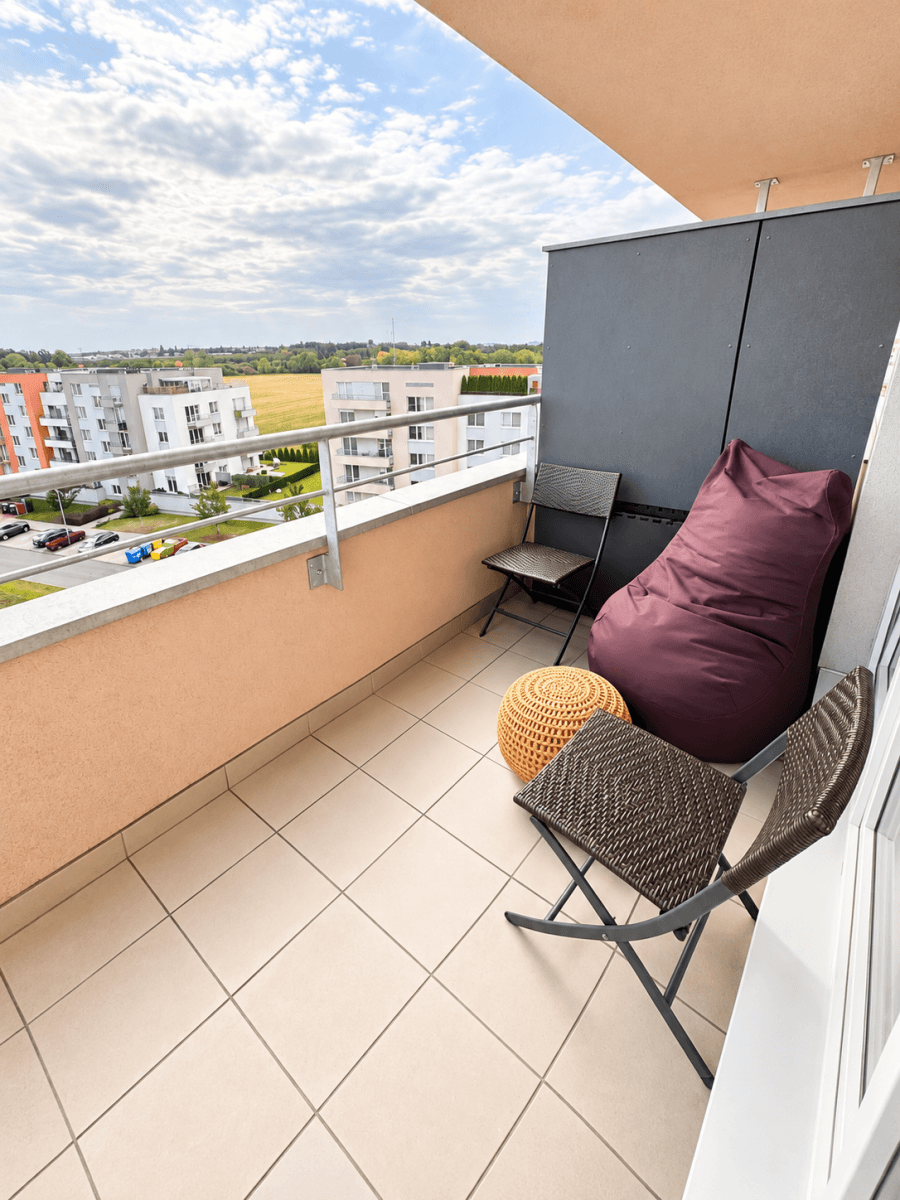 Prodej bytu 1+kk 38 m², Kadečkové, Praha, Praha Prodej bytu 1+kk 38 m², Kadečkové, Praha, Praha