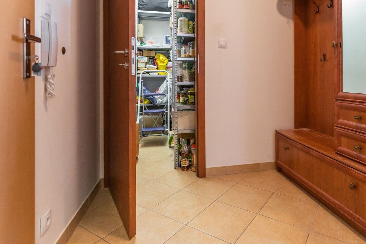 Prodej bytu 1+kk 35 m², Františka Jansy, Praha, Praha Prodej bytu 1+kk 35 m², Františka Jansy, Praha, Praha