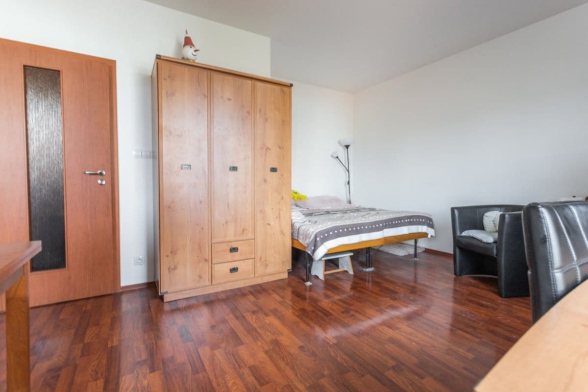 Prodej bytu 1+kk 35 m², Františka Jansy, Praha, Praha Prodej bytu 1+kk 35 m², Františka Jansy, Praha, Praha