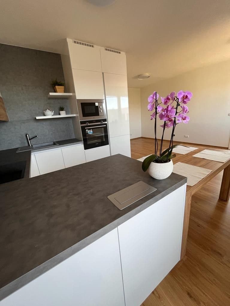 Pronájem bytu 3+kk 67 m², Komenského, Fryšták, Zlínský kraj Pronájem bytu 3+kk 67 m², Komenského, Fryšták, Zlínský kraj