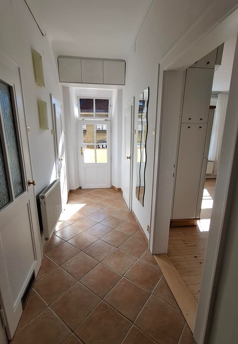 Pronájem bytu 2+kk 54 m², Žerotínova, Praha, Praha Pronájem bytu 2+kk 54 m², Žerotínova, Praha, Praha