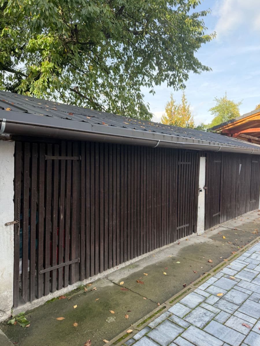 Pronájem bytu 1+kk 66 m², Komenského, Nymburk, Středočeský kraj Pronájem bytu 1+kk 66 m², Komenského, Nymburk, Středočeský kraj